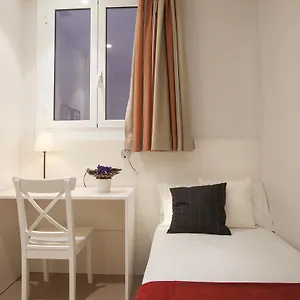 Bcngotic Apartment